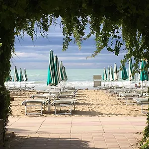 Vina Del Mar Pineta 4*, Lido di Jesolo Włochy