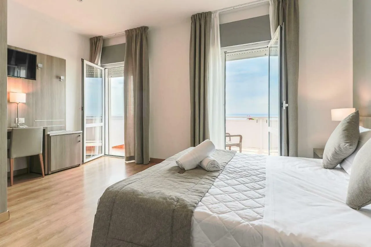 ***  Hotel Loreley ليدو دي يسولو إيطاليا